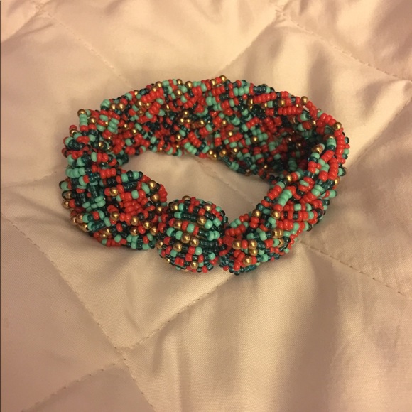 Super cute multi color braided stretch bracelet. - Picture 1 of 1